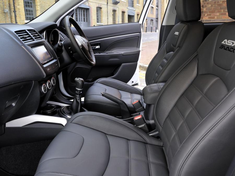  Mitsubishi ASX Black 2011 года  (фото 10 из 15)